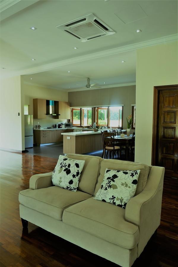 The Chabang Langkawi Villa Buitenkant foto